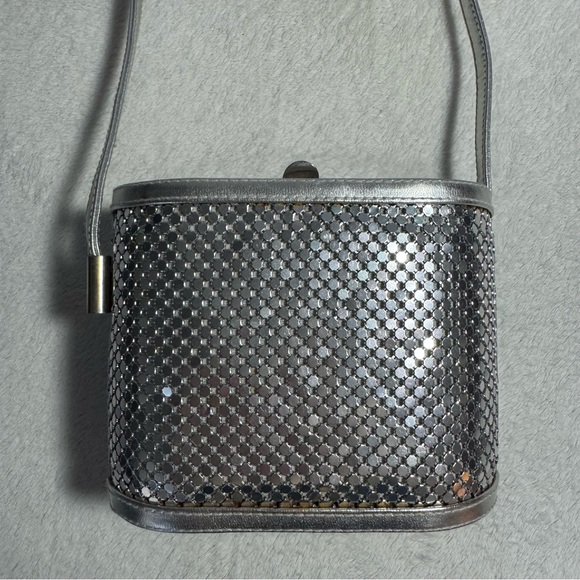Vintage Silver Mesh Metal Frame Box Bag by Y&S - Picture 1 of 13